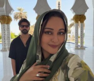 After Deepika Padukone Sonakshi Sinha Appeared in Hijab