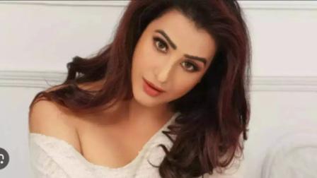 Shilpa Shinde to Replace Shubhangi Atre in Bhabhiji Ghar Par Hai? Reports Hint at a Grand Comeback 2 Shilpa Shinde to Replace Shubhangi Atre in Bhabhiji Ghar Par Hai