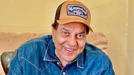 Actor Dharmendra Reportedly Placed on Ventilator After Health Deteriorates 1 Actor Dharmendra Reportedly Placed on Ventilator