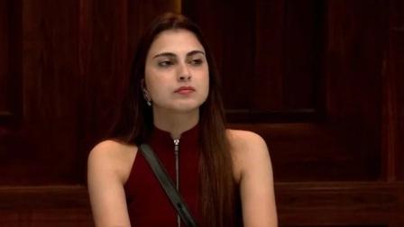 Bigg Boss 19 Contestant Farhana Bhatt Family SUES Amaal Mallik Aunt Over Defamatory Remarks 1 Bigg Boss 19 Contestant Farhana Bhatt Family SUES Amaal Mallik Aunt