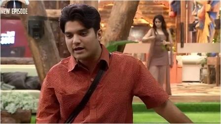 Bigg Boss 19 News Mridul Tiwari Reportedly Evicted