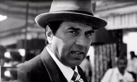 Why the Padma Bhushan Awardee Dharmendra Funeral Did Not Receive State Honours