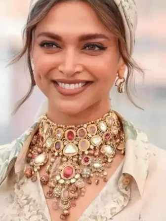 Deepika Padukone May Soon Be Connected to Sunny Deol Family