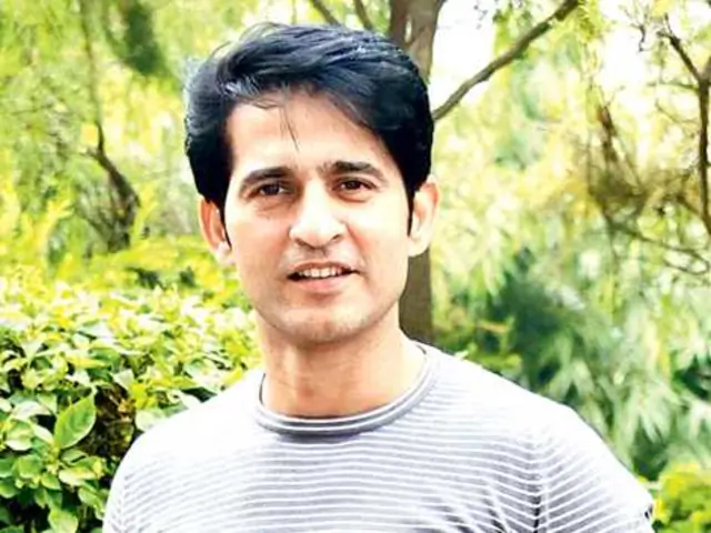 Hiten Tejwani to Join Zee TV Jagadhatri