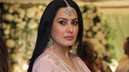 Kamya Panjabi comebacks in Dangal TV Jhallee