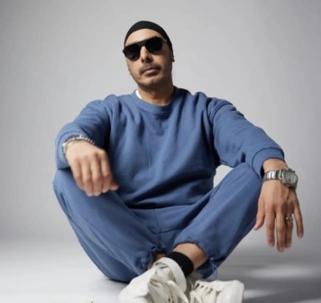 Legendary Punjabi Star Sukhbir Performs at Udaipur Grand Billionaire Wedding