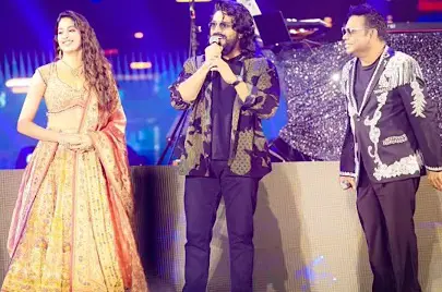 Peddi Movie Star Ram Charan and Janhvi Kapoor Join AR Rahman’s Electrifying Hyderabad Concert 2 Peddi Movie Star Ram Charan and Janhvi Kapoor Join AR Rahman