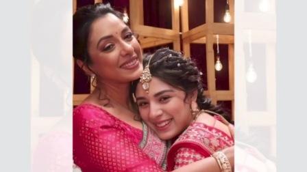 Rupali Ganguly Shares a Heart-Melting Anupama Raahi Moment With Adrija Roy