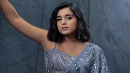 Sumbul Touqeer Khan on Itti Si Khushi