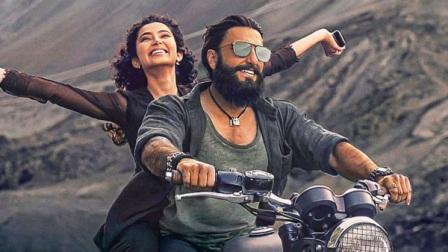 Ranveer Singh Akshaye Khanna Starrer Dhurandhar storms into the 1000 crore club